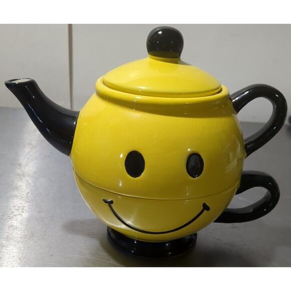 Smiley Face 3 Piece Tea Pot Mug ”Breakfast makes me happy” Cracker Barrel Yellow - Picture 2 of 6